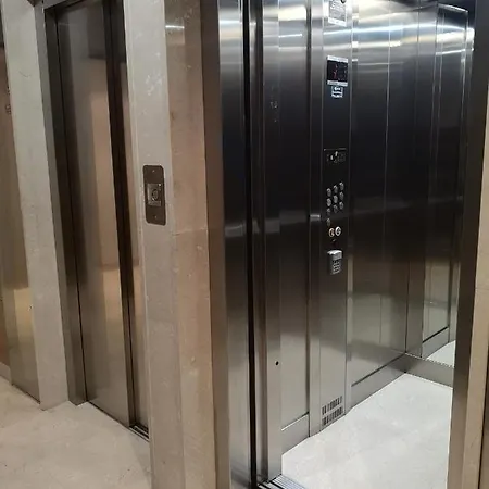 Happy Home, Centro De Appartamento *