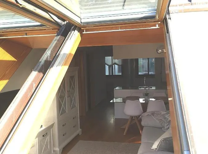 Happy Home, Centro De *